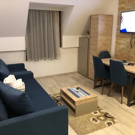 Milmari L33 Apartment *