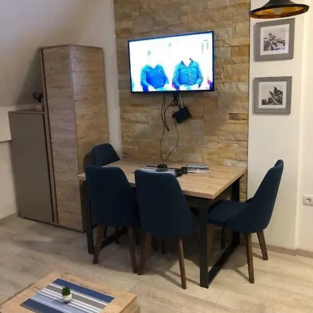 Apartment Milmari L33 *