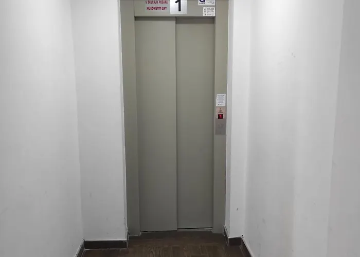 Apartman Milmari L33 *