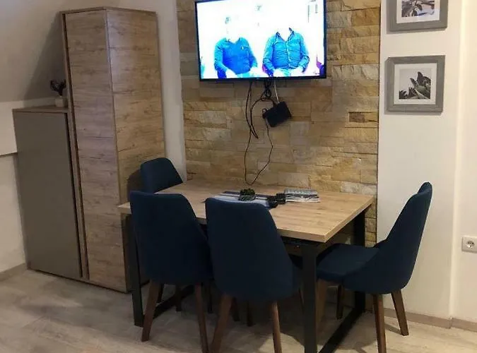 Apartman Milmari L33 *